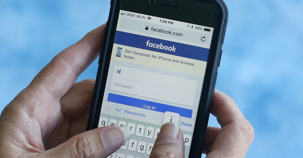 Pengguna iPhone Bisa Kunci Chat dengan Face ID pada Facebook Messenger