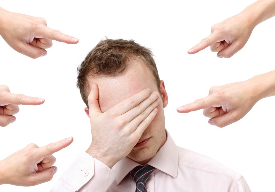 Sering Menyalahkan Diri Sendiri ?Ini  Alasan  dan Cara Mengatasinya