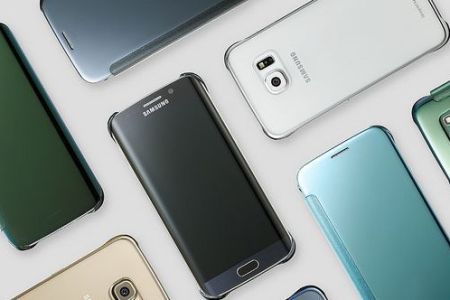 Plastik, Metal, Kaca, Apa Bahan Terbaik untuk Bagian Belakang Smartphone?