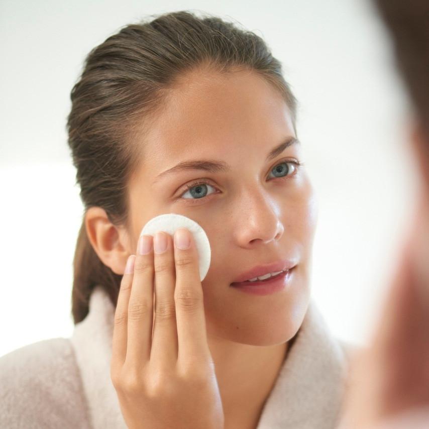 Cara Membuat Toner yang Ampuh untuk Kulit Berjerawat