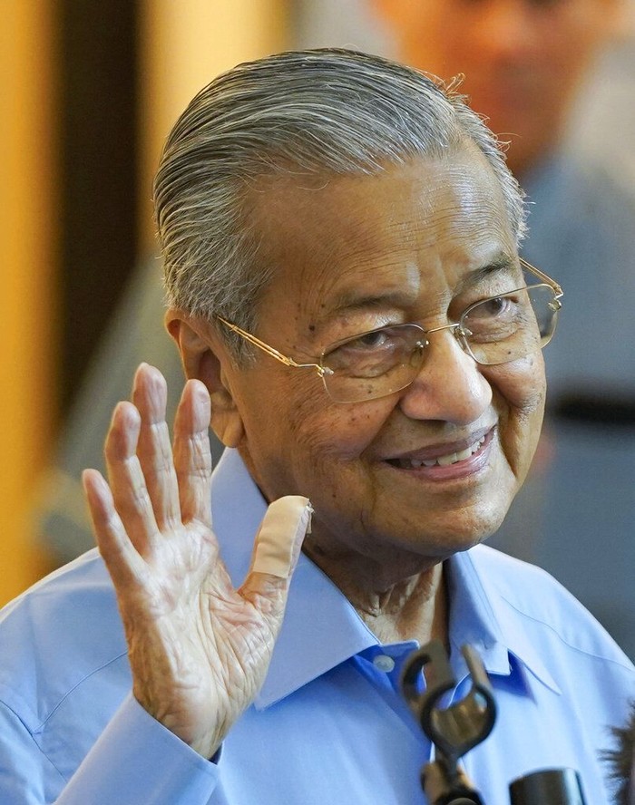 Senjata Baru Mahathir Bernama 'Pejuang' Demi Korupsi Tersingkir