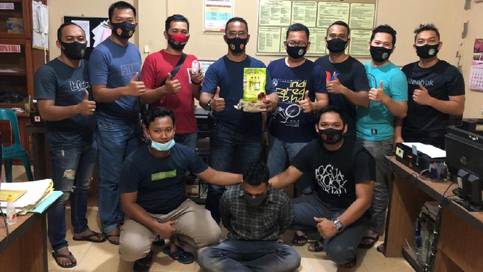 Jual 1 Kg Sabu ke Polisi yang Nyamar, Mahasiswa di Aceh Ditangkap