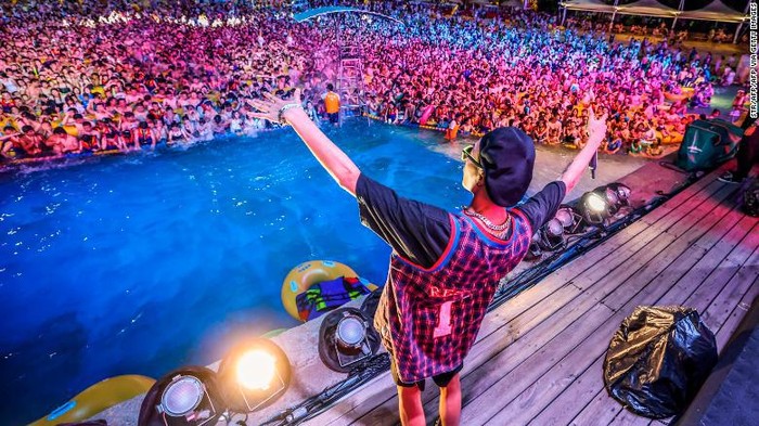 2 Seleb TikTok Terancam Dipenjara Usai Gelar Pesta