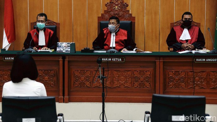 Sidang Dilanjut Senin Depan, Suami Vanessa Angel Dipanggil Jadi Saksi