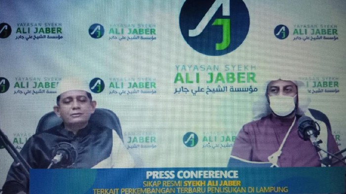 Syekh Ali Jaber Tak Ingin Penyerangannya Dikaitkan Politik