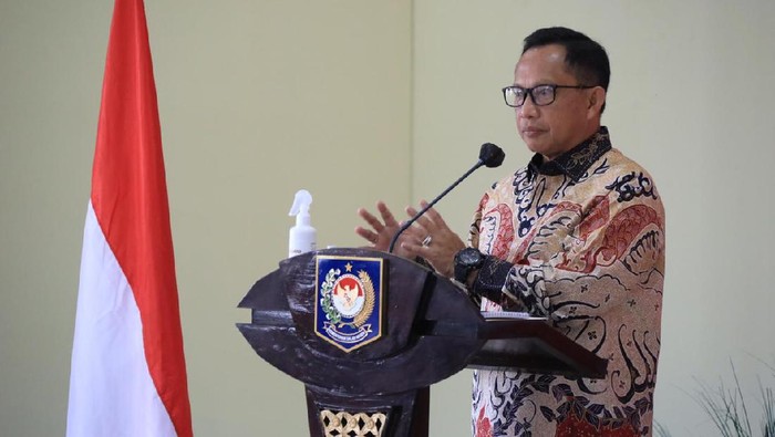 Mendagri Lantik 4 Plt Gubernur untuk Petahana yang Cuti Kampanye Pilkada 2020